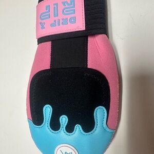 Youth Sliding Mitt (Drip and Rip) New